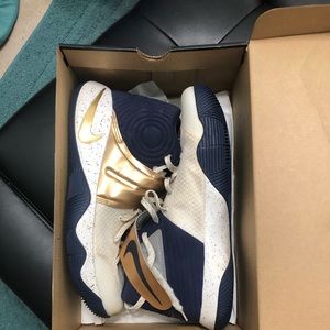 Kyrie 2 Nike id
